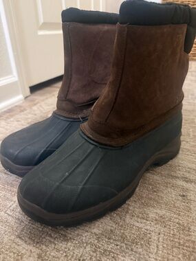 Bass Men's Brown Suede and Black Rubber Rain & Snow Boots